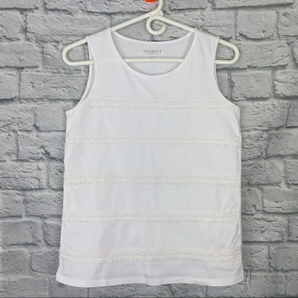 Talbots sleeveless tank top white with raised embroidery design sz P